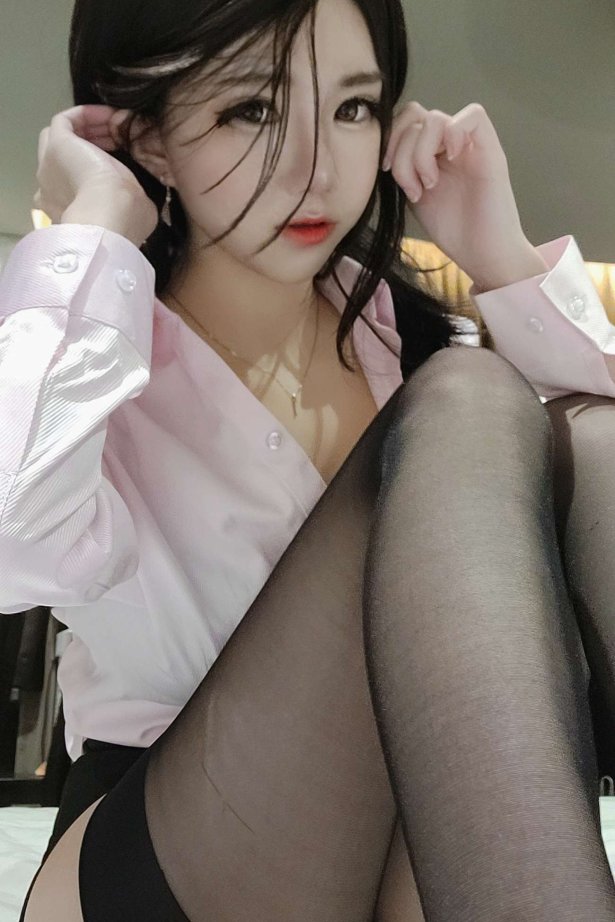 Sally Dorasnow  - Airi Gotou [43P/80MB]