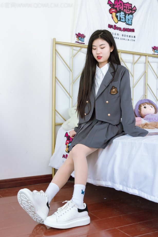 物恋传媒 NO.1132 米米-学院派[140P/1V/3.99GB]