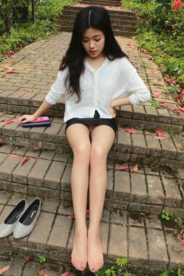 [MussGirl慕丝女郎] 学妹系列18 售楼小姐学妹带我看房[69P/185MB]