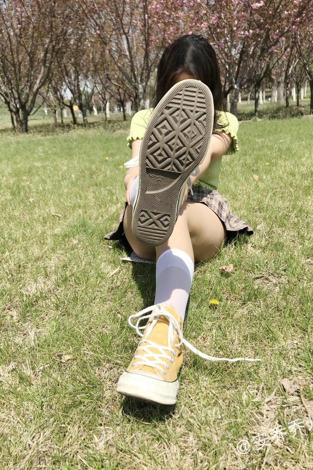 安乔乔儿(Nia乔乔)  夏天的风[115P/775MB]