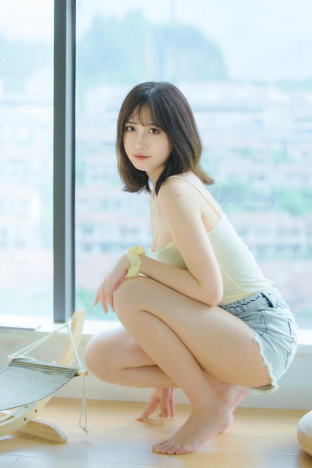 次元少女念雪ww 夏日柠檬 [32P/254MB]