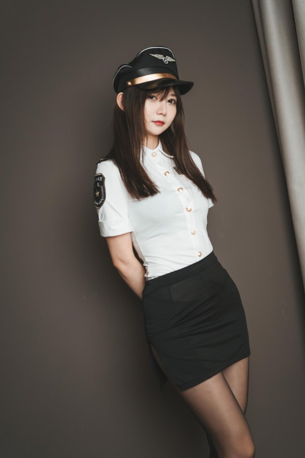 51酱 制服 [71P/399MB]