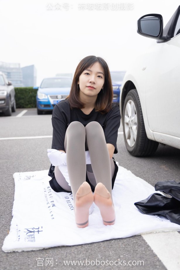 [BoBoSocks袜啵啵]NO.146 小甜豆-高跟长靴、黑色踩脚裤、肉丝[154P/1V/6.19GB]