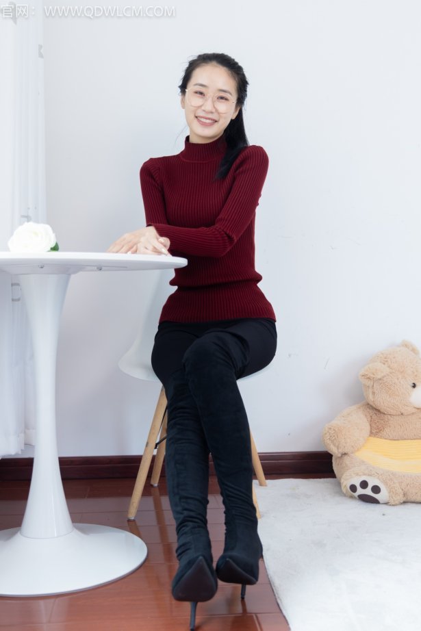 物恋传媒 NO.1360 菜菜-刚好日落[150P/1V/3.53GB]