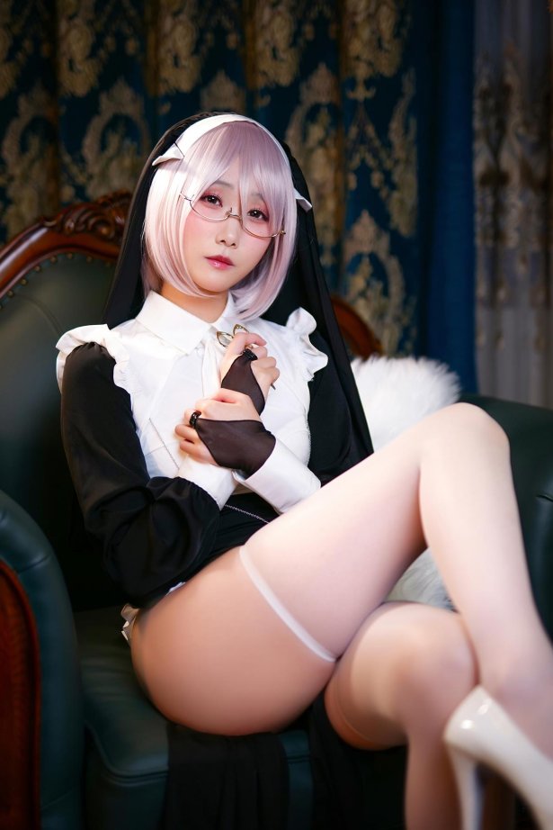 曉美媽 - 痴-修女[60P/140MB]