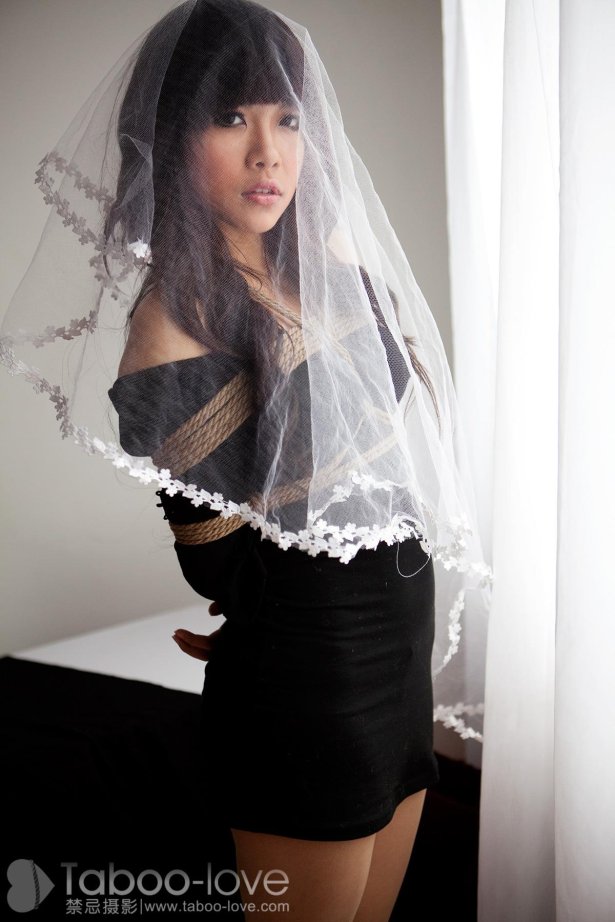 [禁忌摄影]Taboo-love NO.035 孤独的头纱[34P/15.3MB]