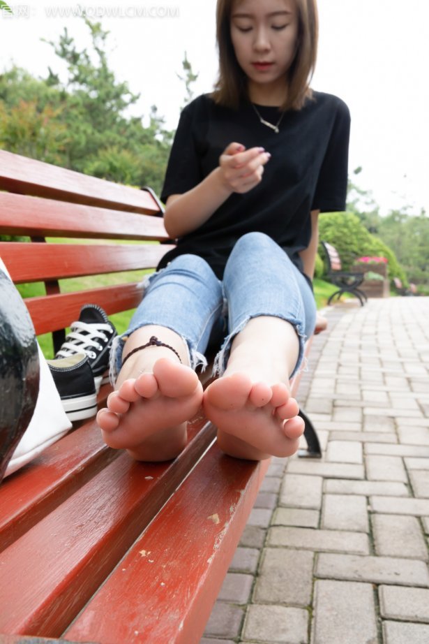 物恋传媒 NO.1357 盲盒[145P/1V/4.14GB]