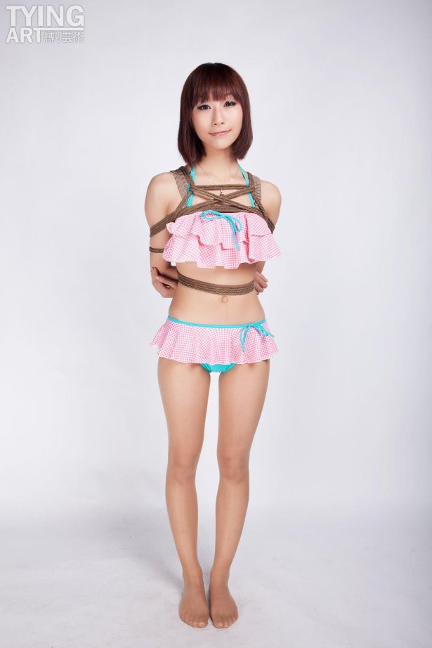 [禁忌摄影]Taboo-love NO.098 TyingArt 縛リ芸術 Ayako Pretty Swimming Suit 1[28P/9MB]