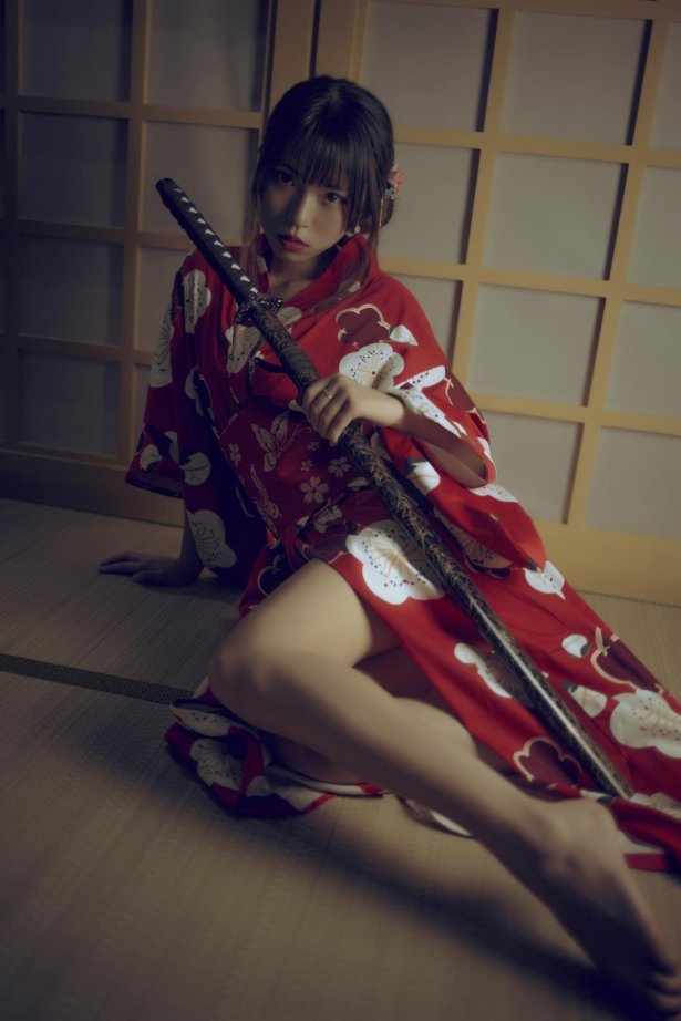 白易子教主 - 和服1[31P/95.6MB]