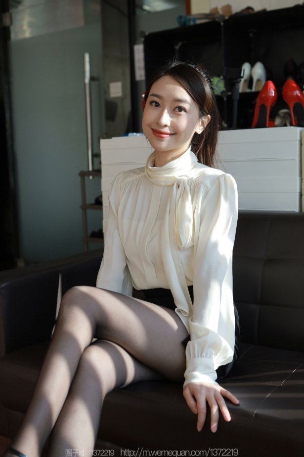 [IESS异思趣向] 耽丝 2022.12.25 小婕 [83P/87M]
