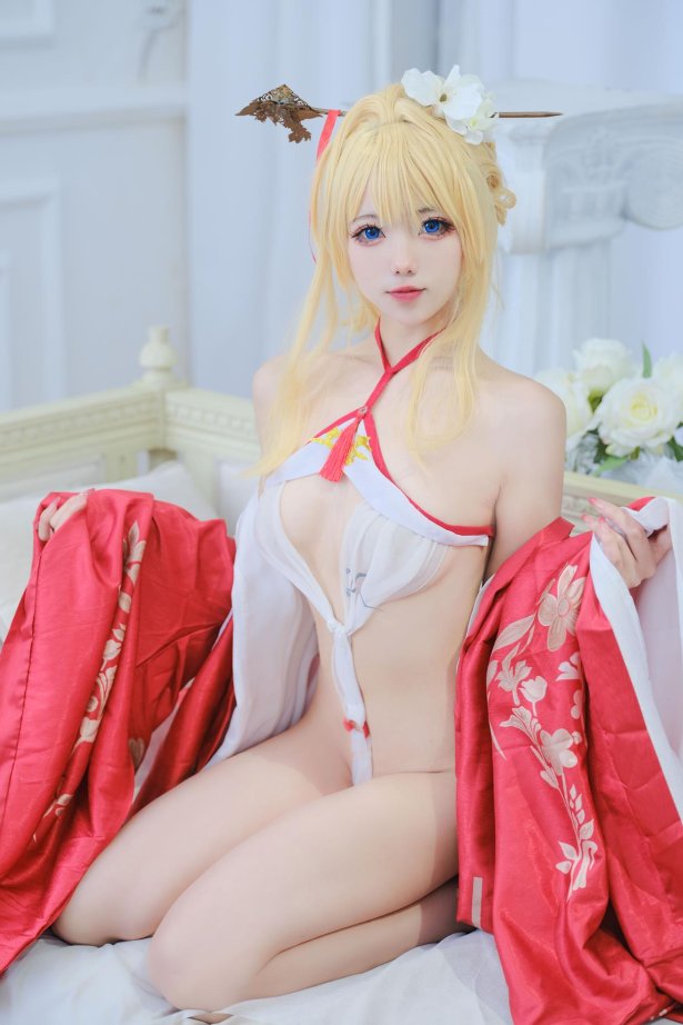 咬一口兔娘 光荣凉夜春雪新年 [20P/99MB]