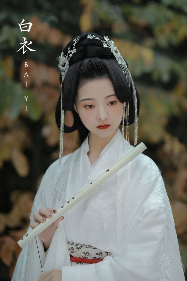 [YITUU艺图语] 2022.03.13 白衣 unFleur [22P/68MB]