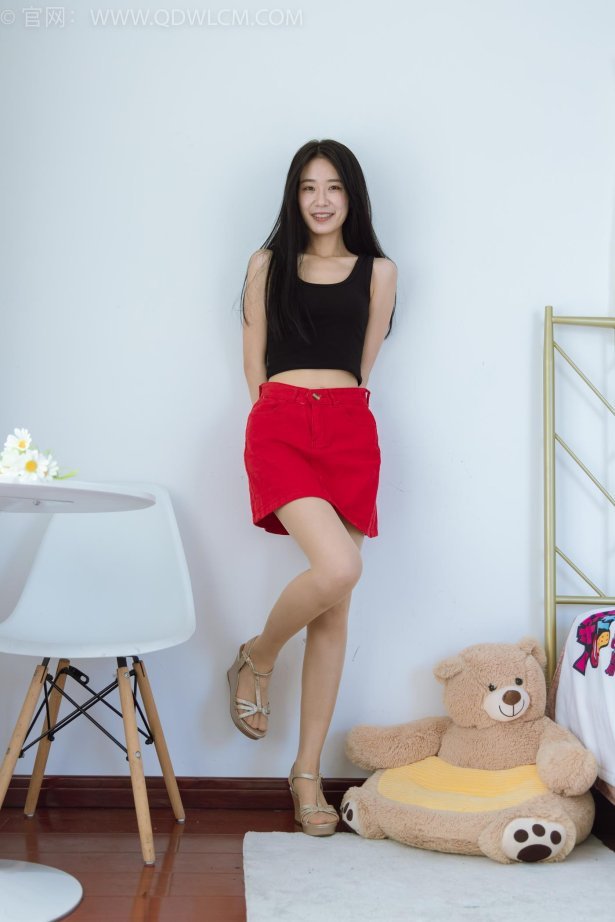 物恋传媒 NO.1464 菜菜-红与黑[155P/1V/3.91GB]