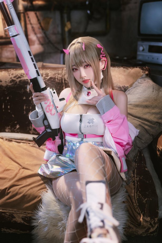 宫本桜 毒蛇 [34P/340MB]