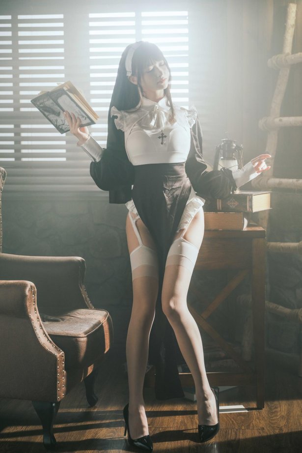 河豚抚子 修女 [15P/65MB]