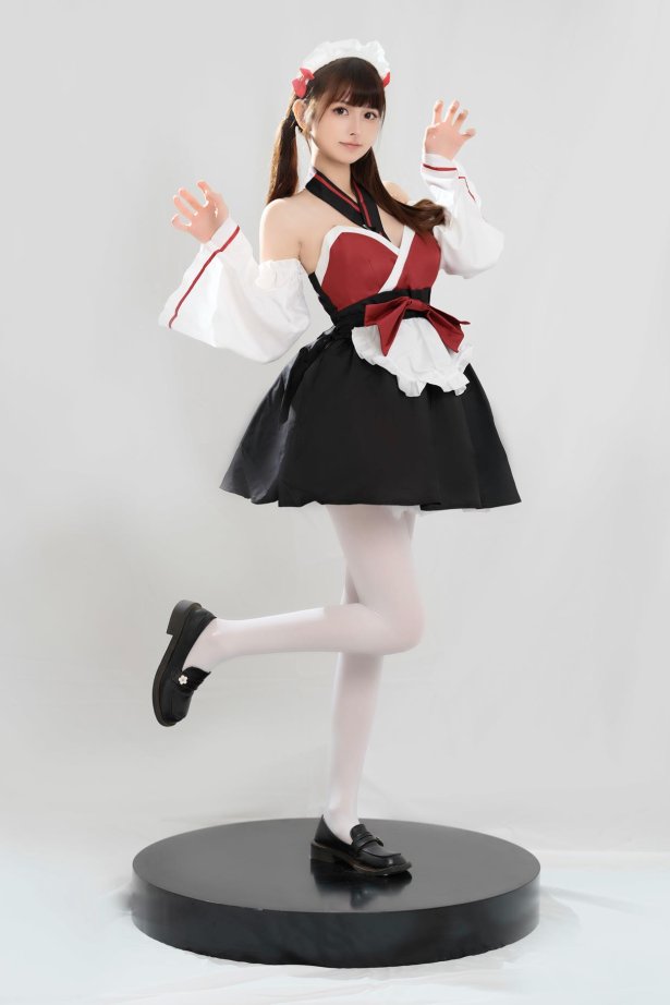 河豚抚子 红衣小女仆 [25P/72MB]