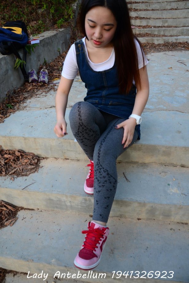 [战前女神] 美腿美足精品摄影套图 095 [95P/235MB]