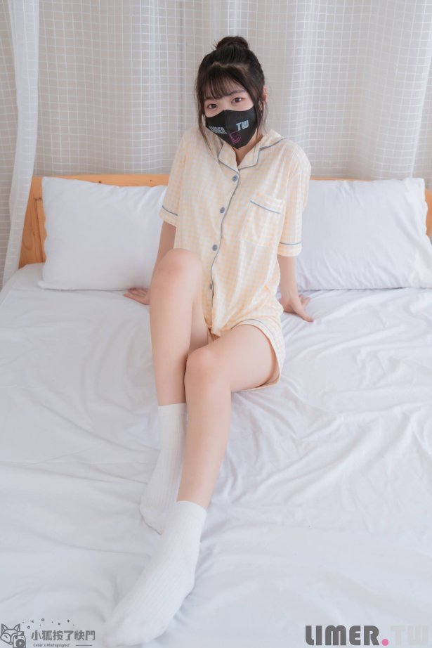 Limerence原创 No.065 素人梦梦 妹妹在休假日的裸足居家服 [153P/1V/1.58GB]