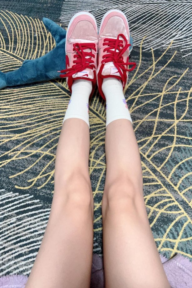 [誉铭传媒]袜足摄影 2023年《04月整合作品》[130P/8V/958MB]