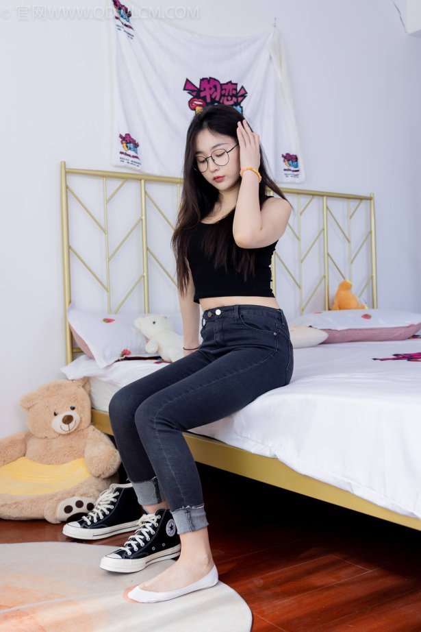 物恋传媒 NO.1497 美兔-春雨绵绵[150P/1V/4.74GB]