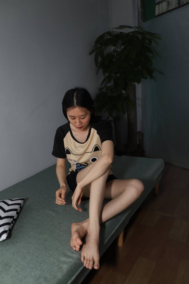 [Pary学生模拍] No.050 极品美女小芳展示睡衣美jiao [120P/332MB]
