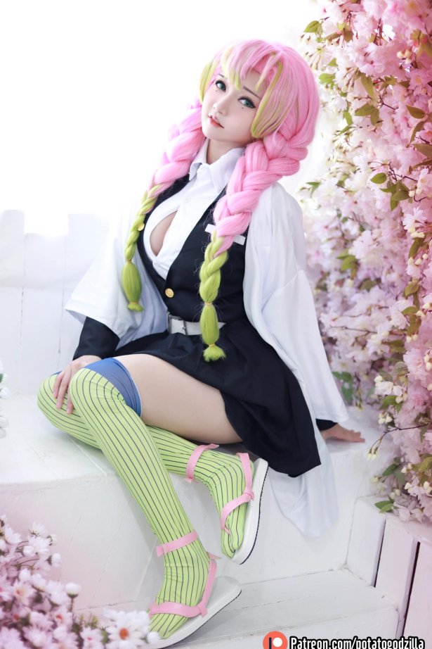 Potato Godzilla - Mitsuri Kanroji Ⅱ[65P/26V/468MB]