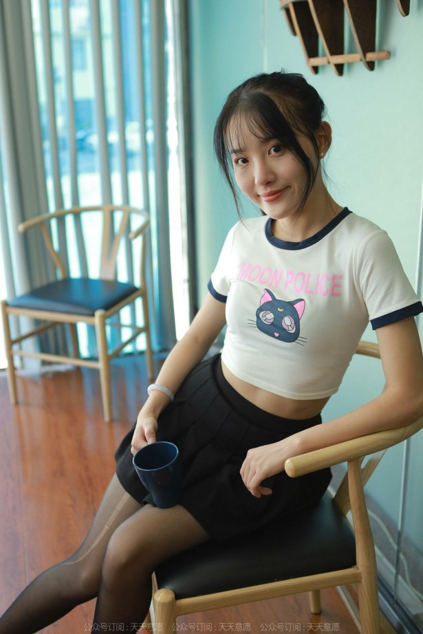 [IESS异思趣向]2022.09.28 丝享家1221：婉萍《葡萄成熟时》[81P/121MB]