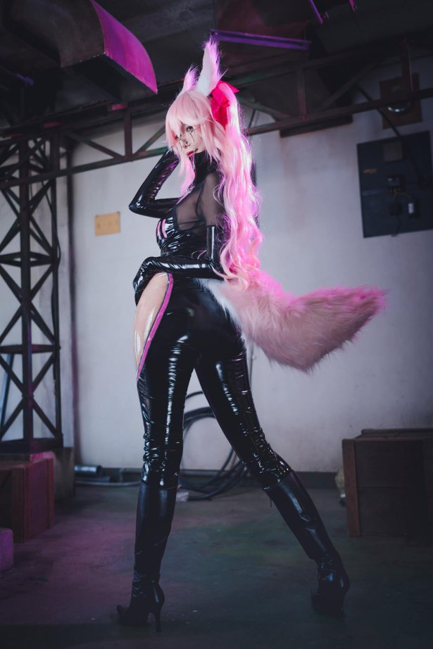 零崎沙耶 - 光[177P/241MB]