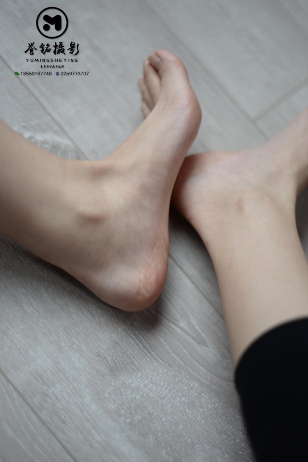 [誉铭传媒]袜足摄影 2020年《04.01 特约作品》[98P/585MB]