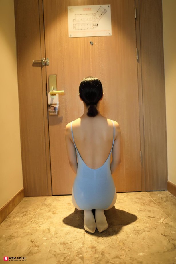 [ROSI写真] 艺学妹系列 2018.07.20 No.0010 [27P/24MB]