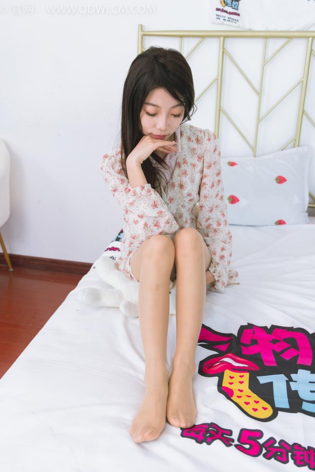 物恋传媒 NO.1560 柔柔-温柔眉眼[146P/1V/3.26GB]