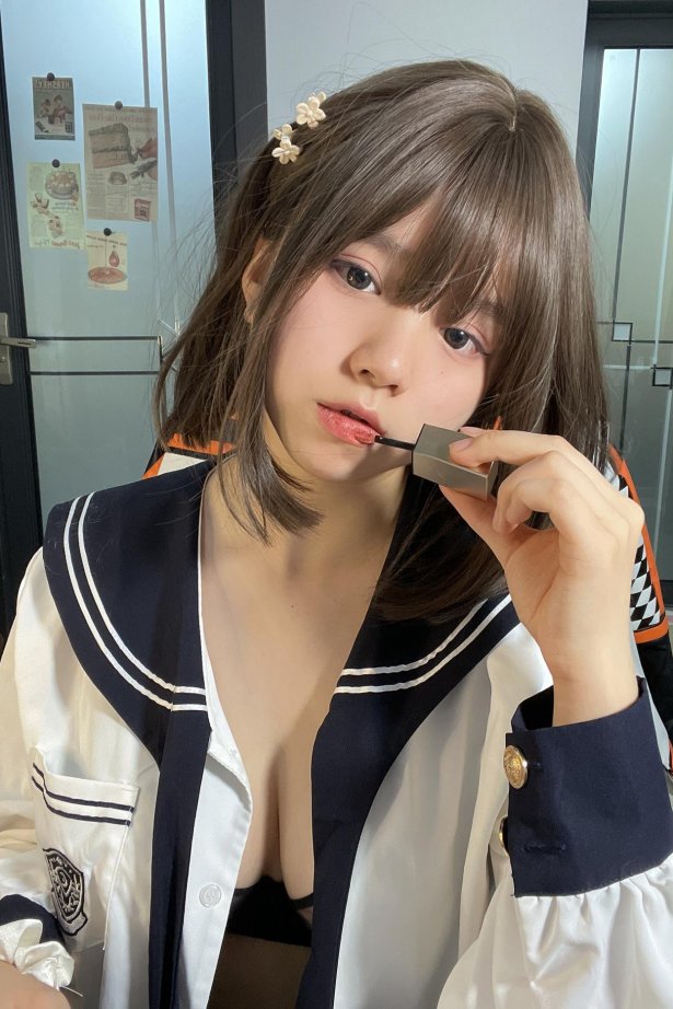 葱油饼 - JK女高[15P/20MB]