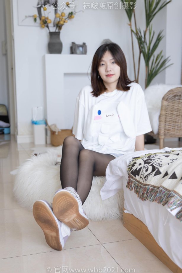 [BoBoSocks袜啵啵]NO.233 小甜豆-板鞋、黑丝[142P/1V/6.00GB]