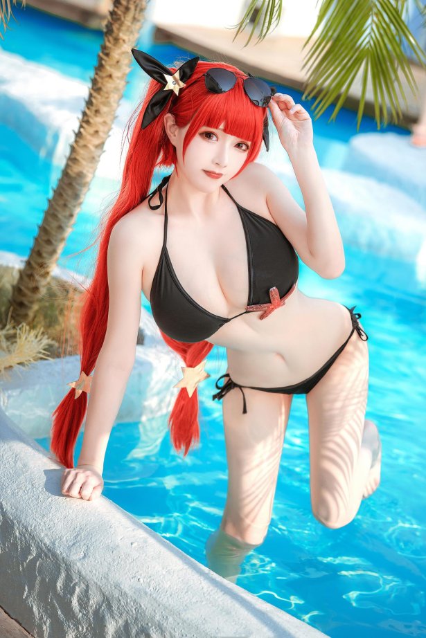 凛子酱 - 火奴鲁鲁 [18P/144MB]