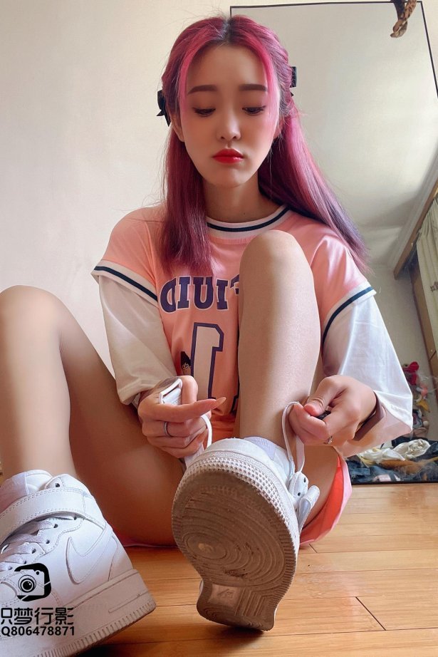 [织梦映像]NO.015 美女自拍系列第003期[75P/1V/1.18GB]