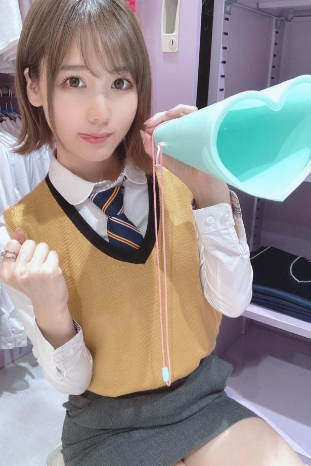 网紅Coser@024.けん研(けんけん) Fantia-2020年12月合辑[148P/9V/195MB]