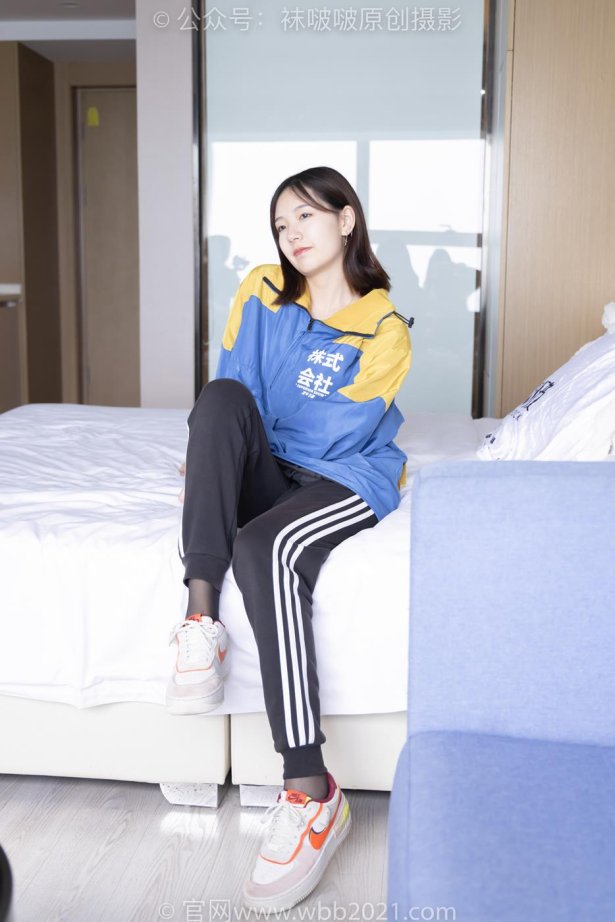 [BoBoSocks袜啵啵]NO.262 小甜豆-板鞋、黑丝、裤里丝[140P/1V/5.98GB]