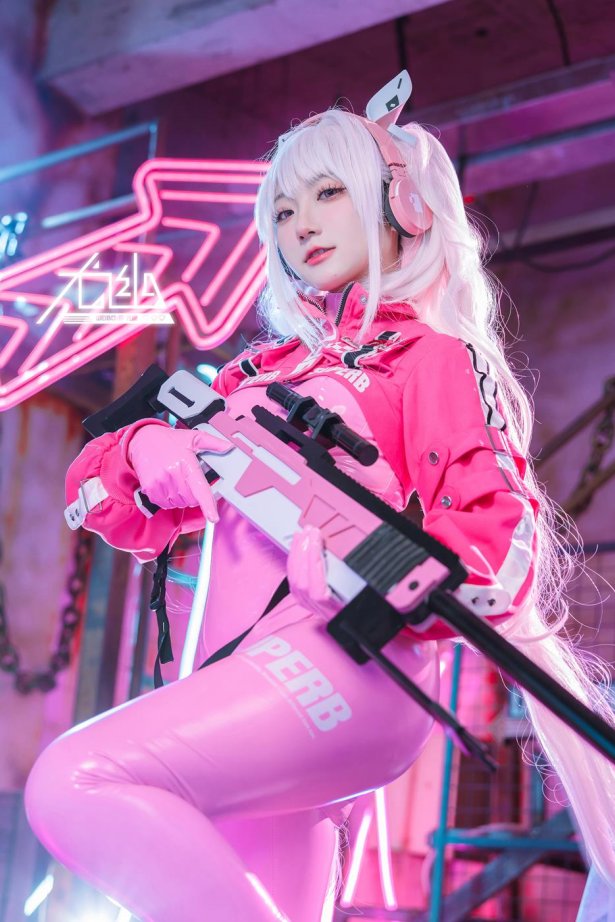 尤幽 - NIKKE 胜利女神 爱丽丝[32P/120MB]