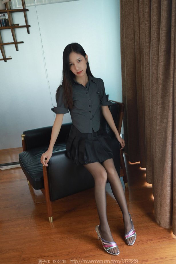 [IESS异思趣向] 2023.07.05 丝享家1472：美子《灵活脚丫子》[88P/83MB]