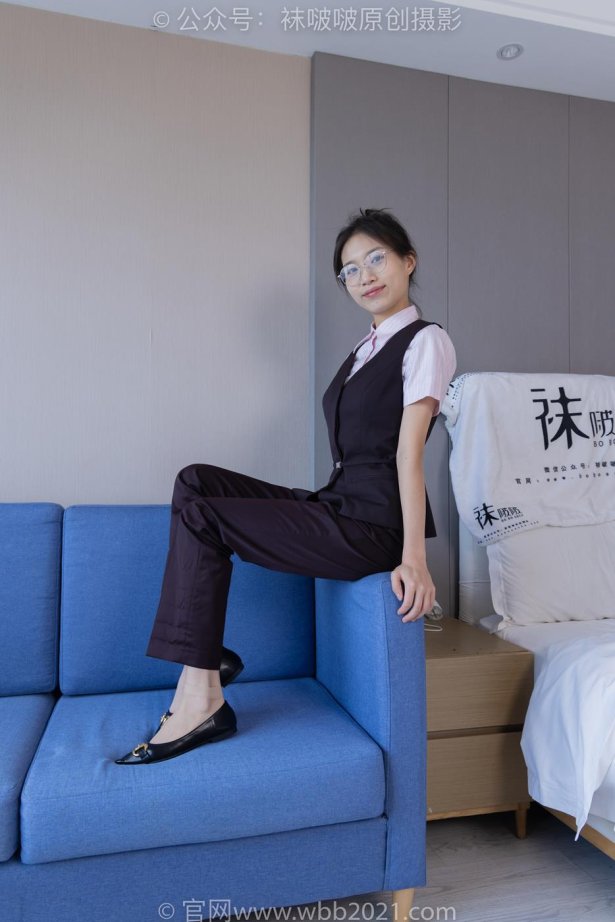 [BoBoSocks袜啵啵]NO.271 芝士-平底鞋、短肉丝、银行制服[147P/1V/6.04GB]