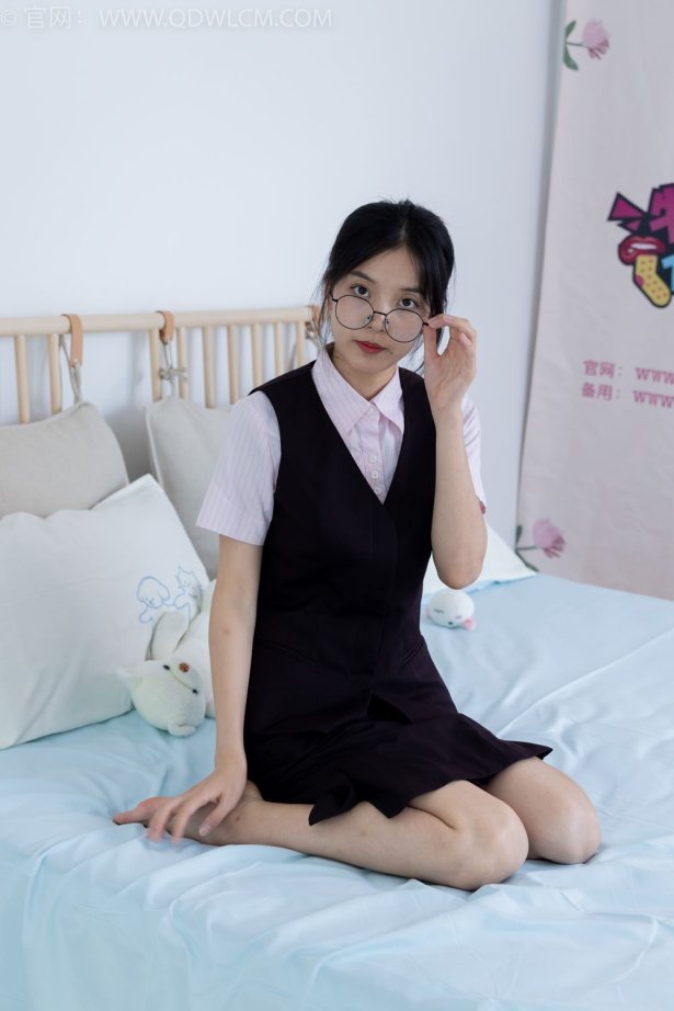 物恋传媒 NO.1688 茯苓-桂花开了[172P/1V/3.91GB]