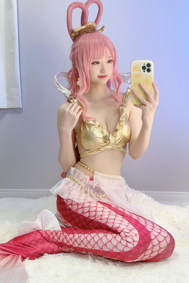 千阳(ちよ) - 白星[11P/77.3MB]