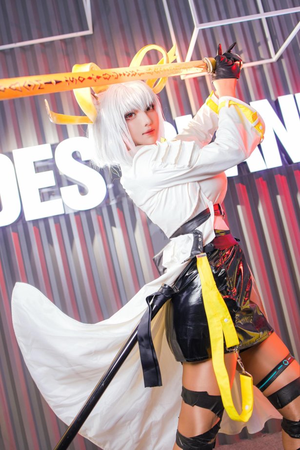 菌烨tako - 明日方舟 卡涅利安[7P/12MB]