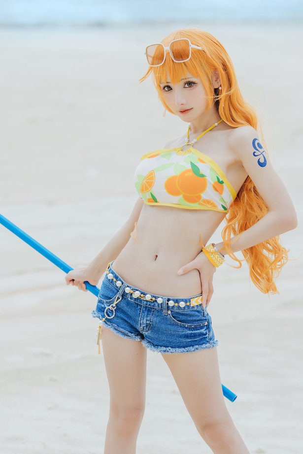 紫氯氯 - 海贼王 娜美cos[9P/19MB]