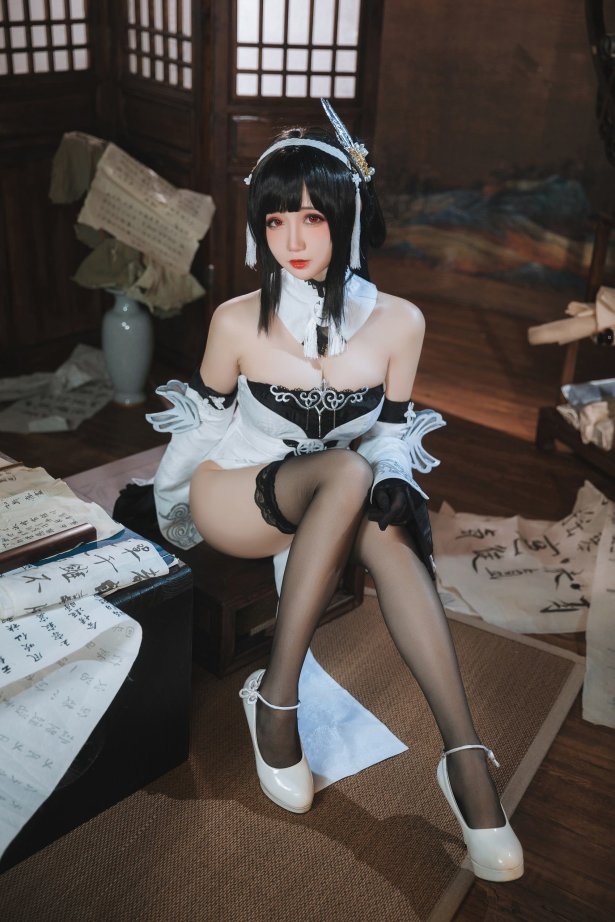 焖焖碳 - 碧蓝航线 镇海白黑礼服[23P/182MB]