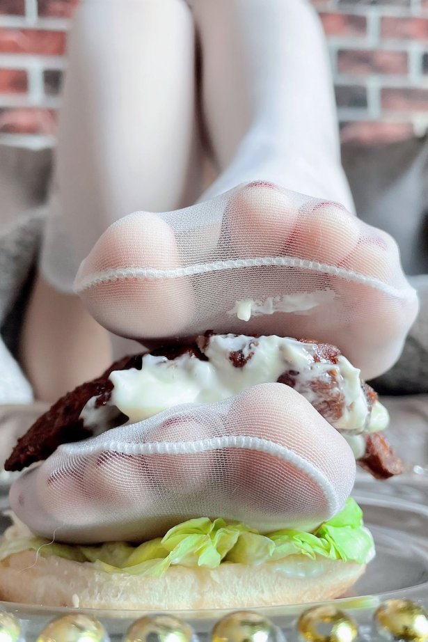 地瓜小盆友 - 双足汉堡包[87P/2V/945MB]