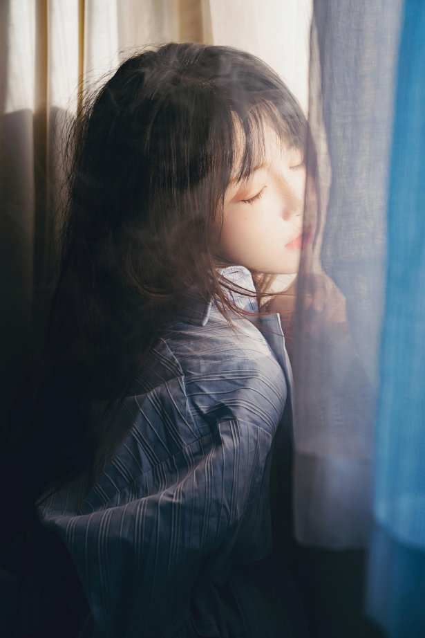 桜桃喵 - 蓝衬衫[44P/1.14GB]