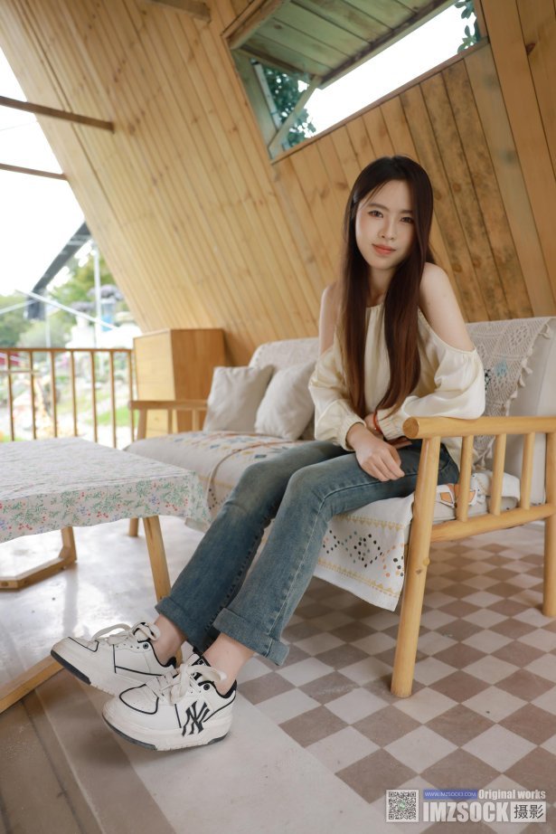 [MZSOCK]爱美足 NO.250 依依[93P/1.38GB]