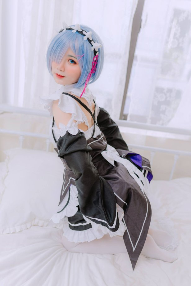 PoppaChan - Rem maid-Re-Zero[20P/105MB]