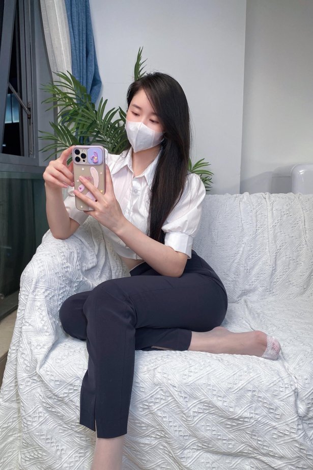 小九九[July芝岚] - 超薄裤里丝[18P/60MB]